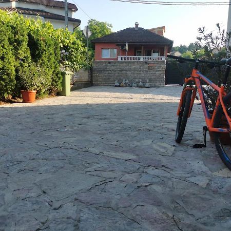 House Leyla Hotel Bihac Exterior photo